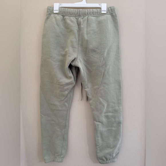 Essentials sweatpants - Picture 3 of 4